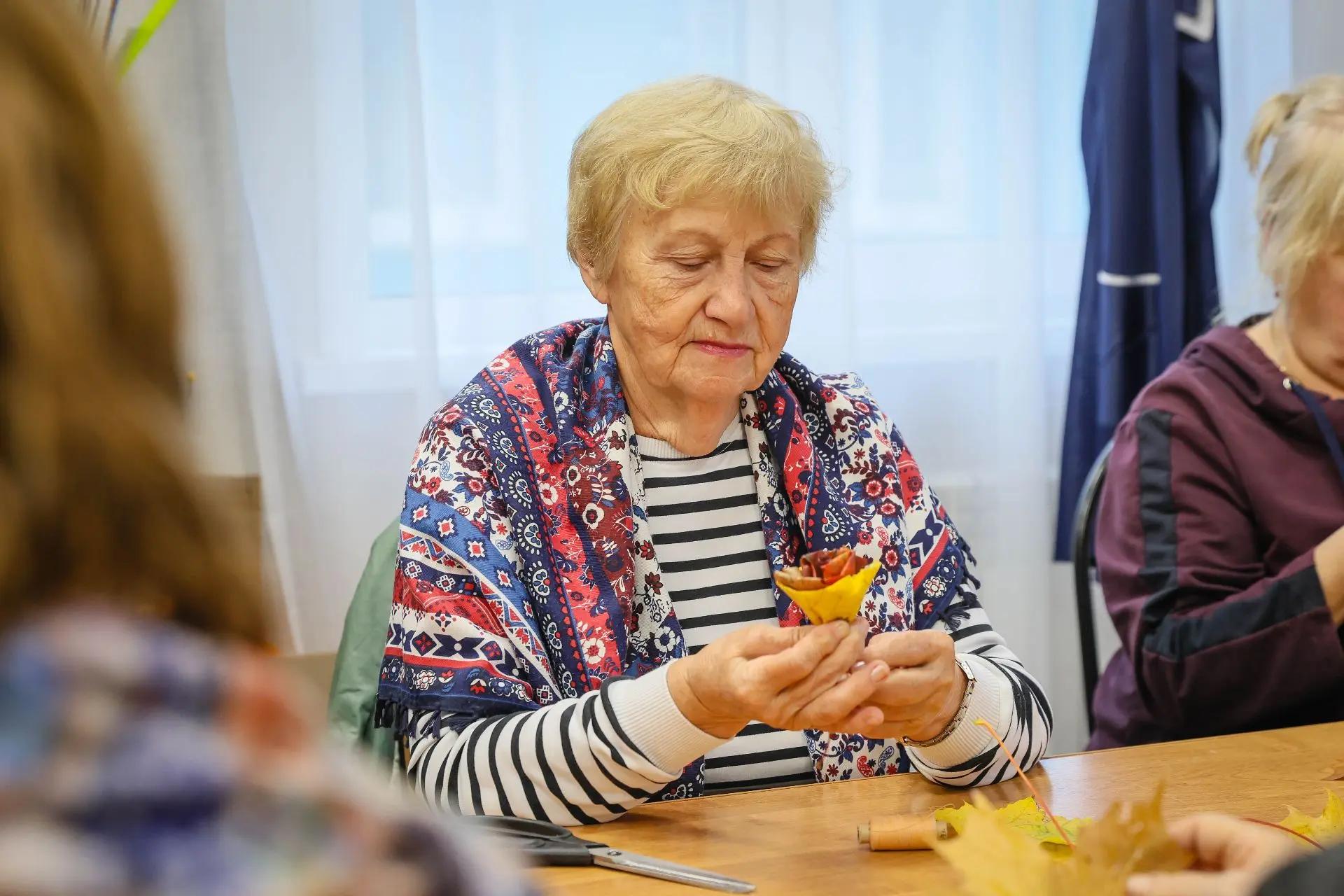 Букет из осенних листьев