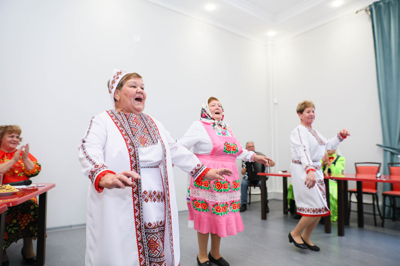 Разные народы — одна душа. Поём на одном языке на "Шоу Бондаренко" Разные народы — одна душа. Поём на одном языке на "Шоу Бондаренко"