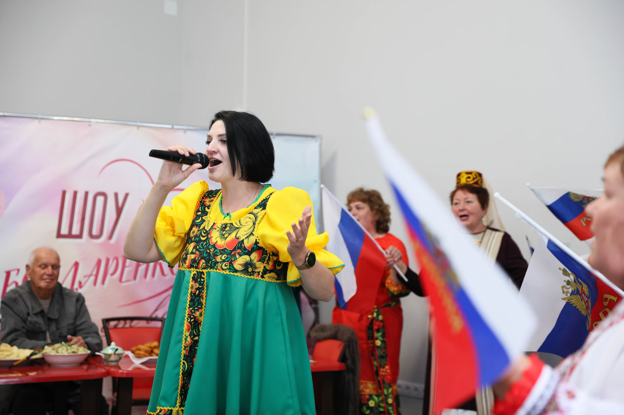 Разные народы — одна душа. Поём на одном языке на "Шоу Бондаренко" Разные народы — одна душа. Поём на одном языке на "Шоу Бондаренко"